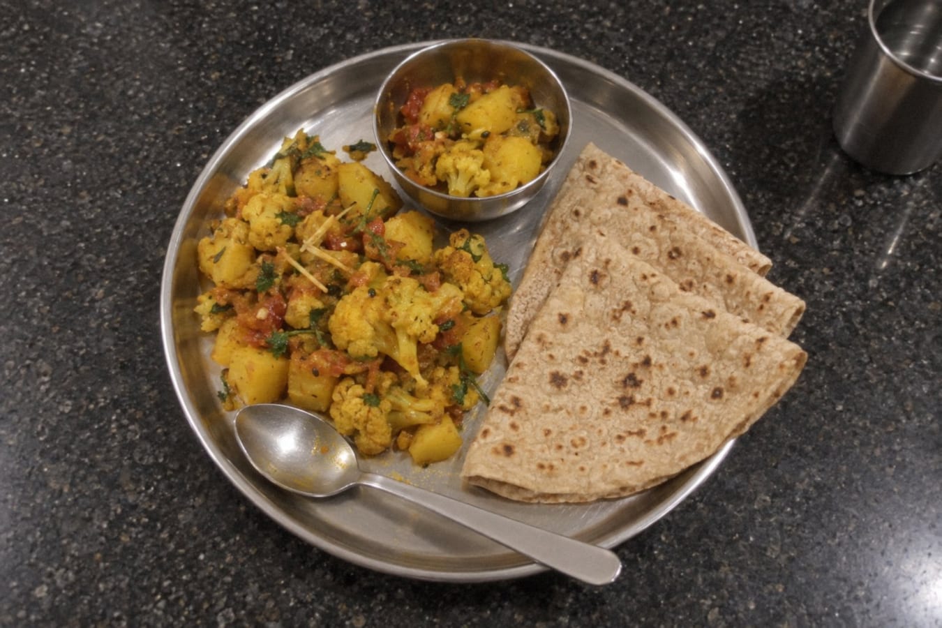 Aloo gobi with roti