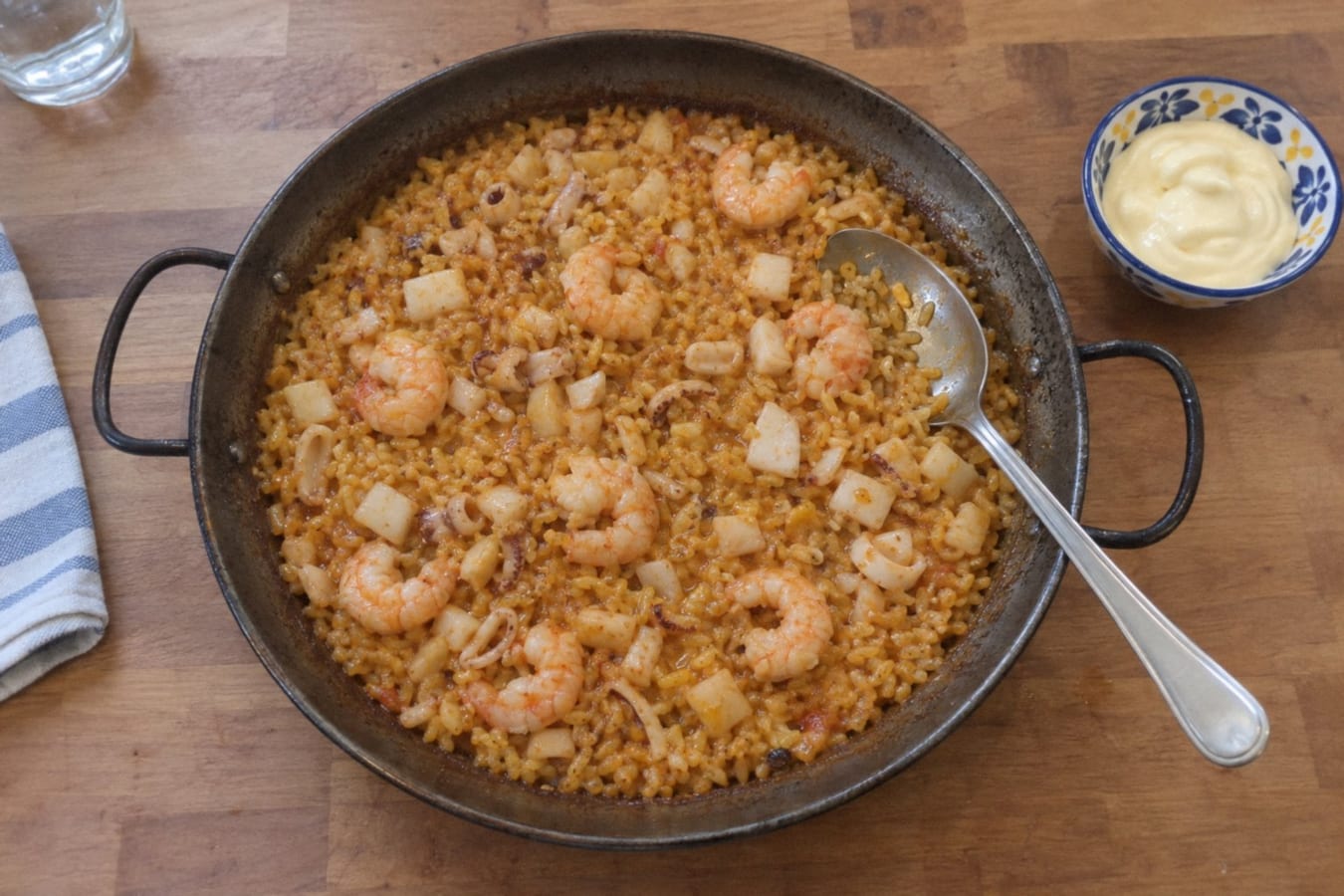 Arroz del senyoret – seafood rice with everything peeled