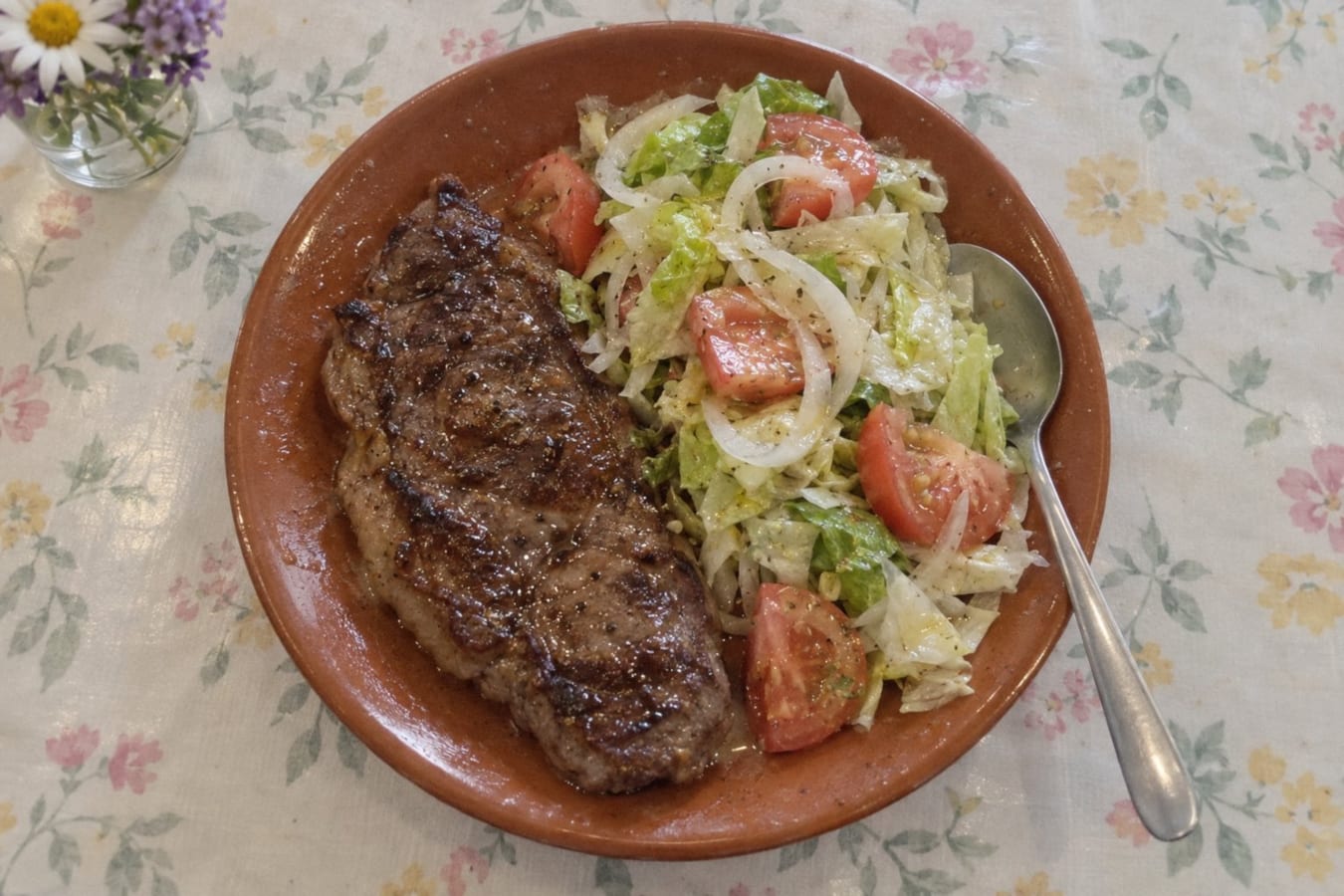 Churrasco – stekt rumpstek med blandad sallad