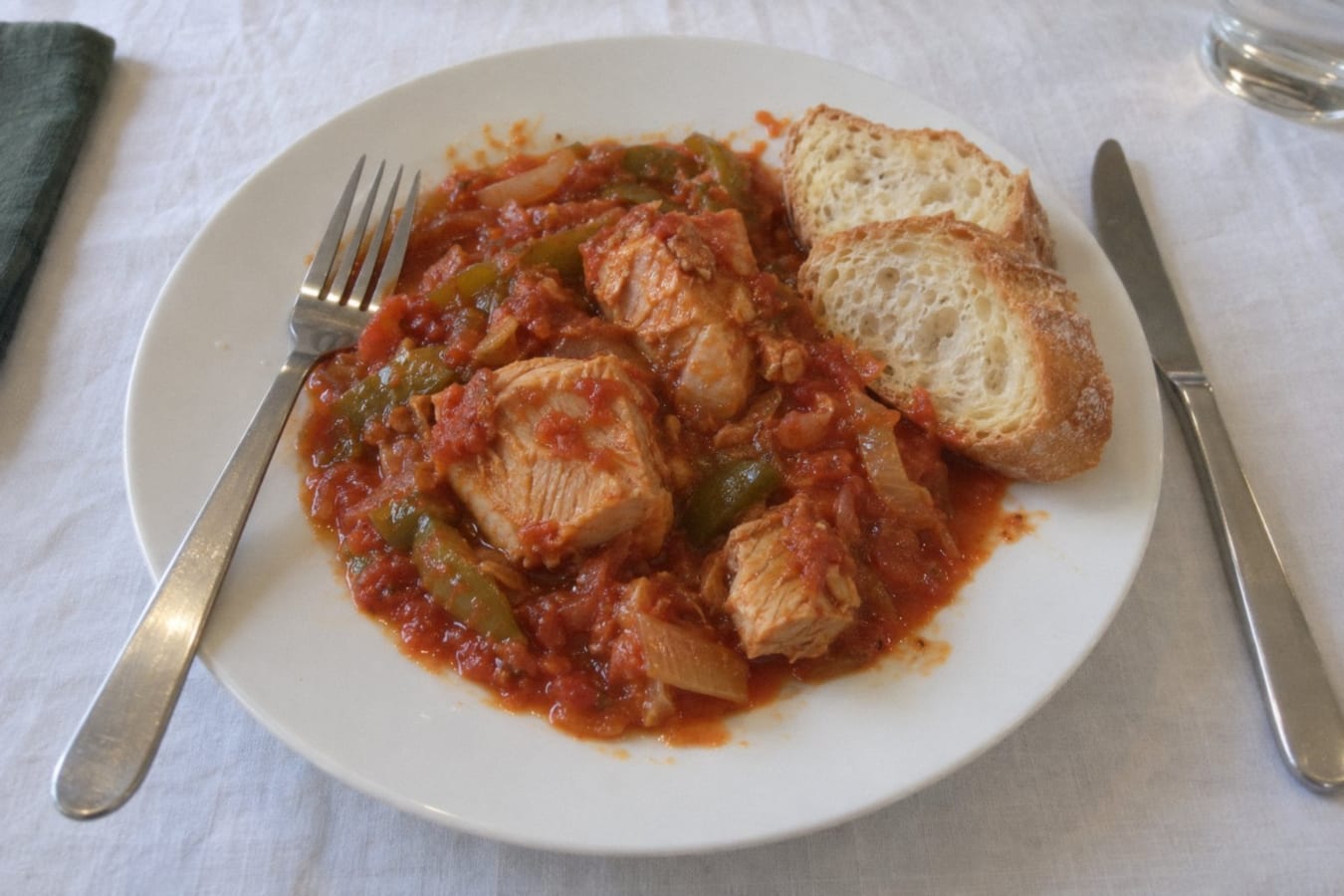 Bonito con tomate – tuna in tomato sauce
