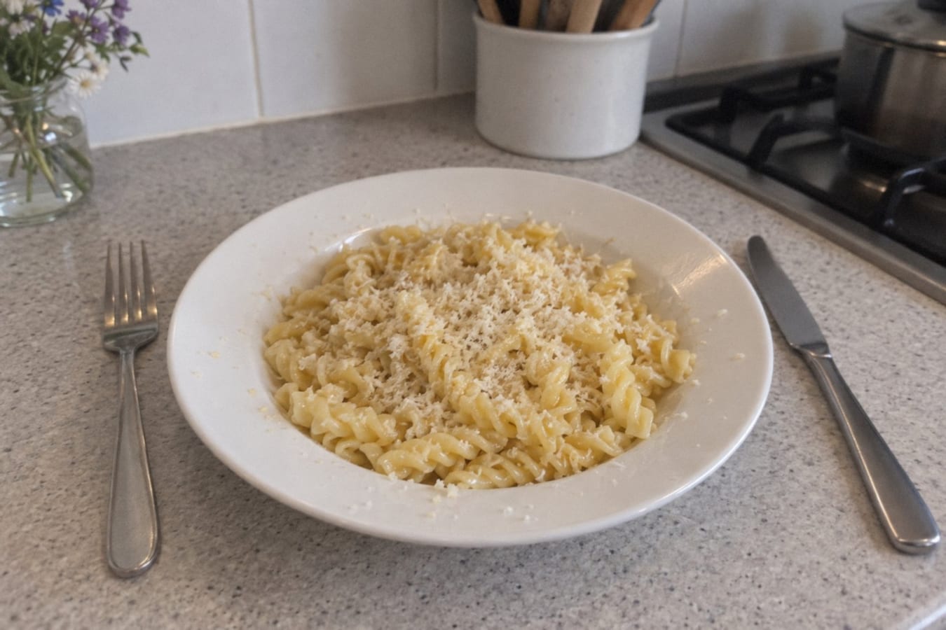 Buttered pasta with grated cheese