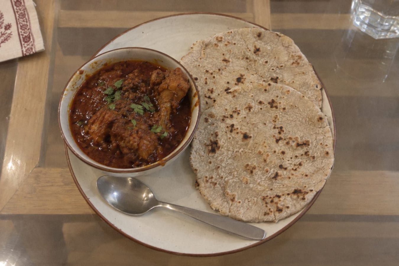 Kolhapuri chicken with bhakri