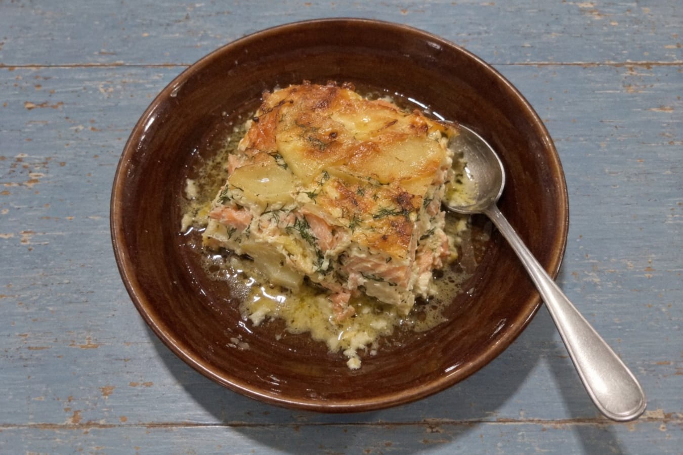 Laxpudding med skirat smör