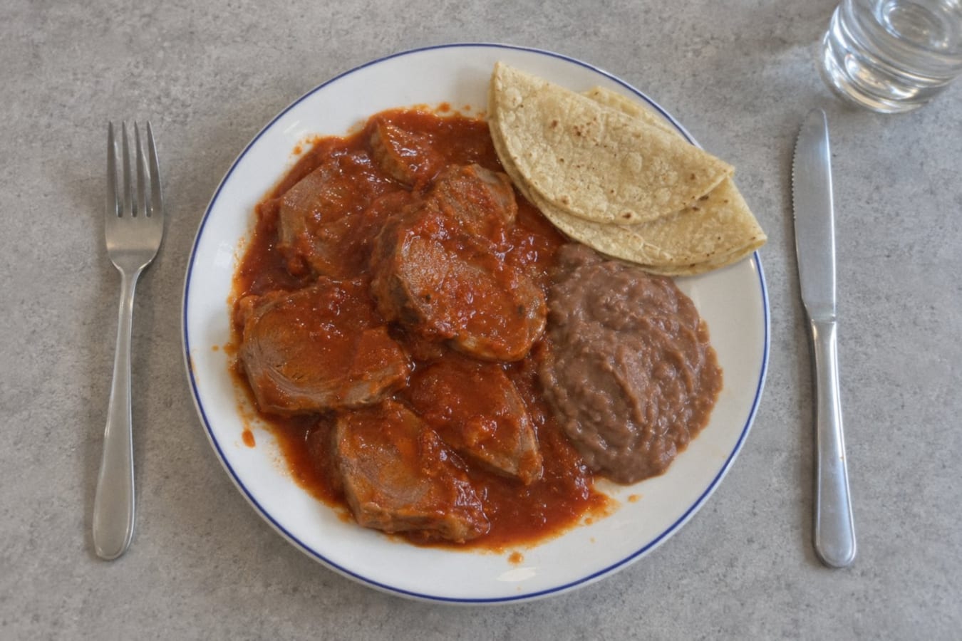 Lengua en salsa – beef tongue in red chilli sauce