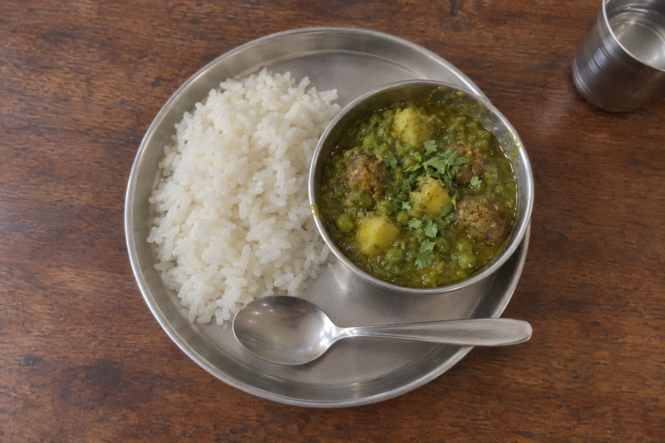 Nimona with rice