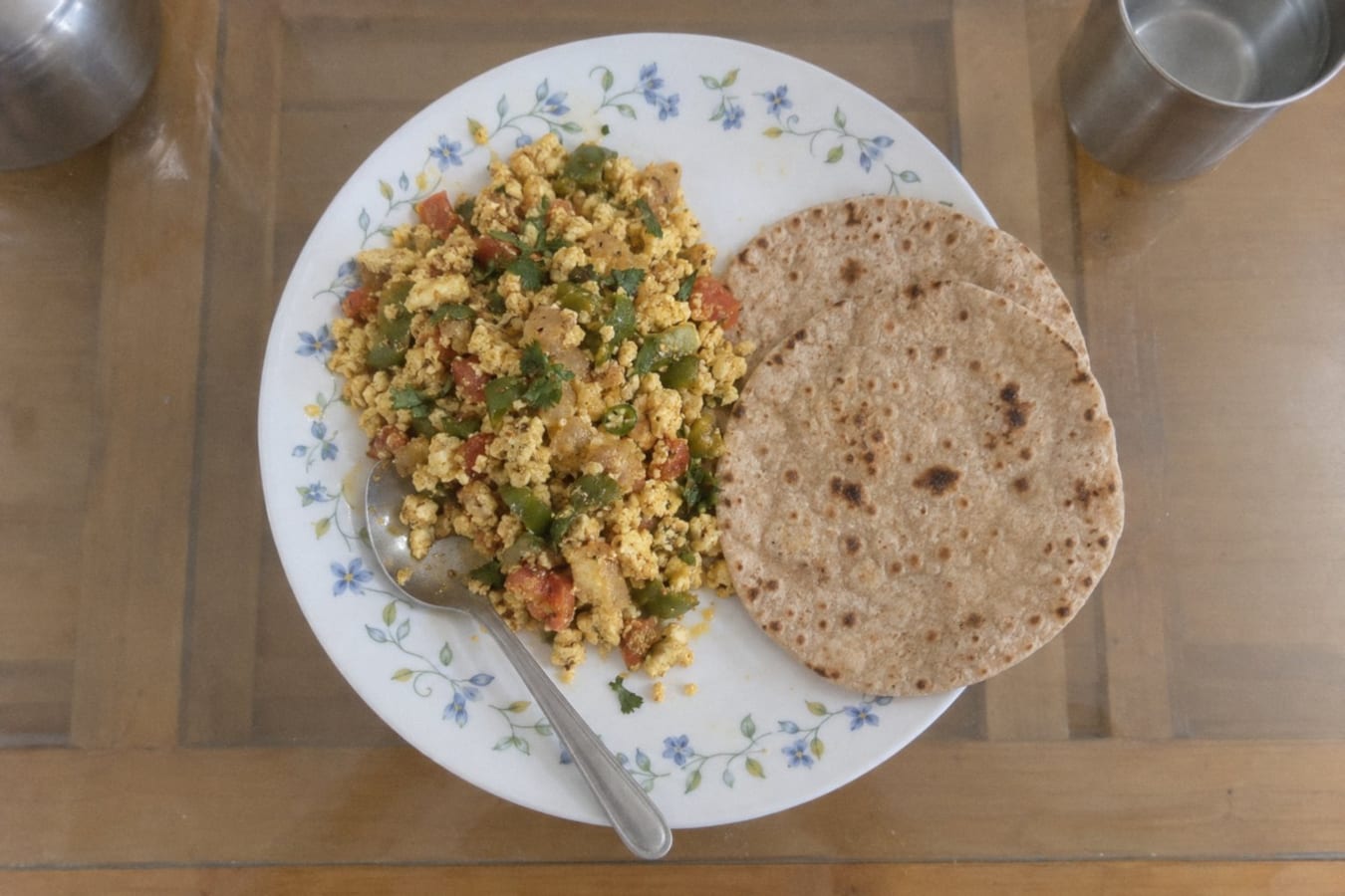 Paneer bhurji with roti