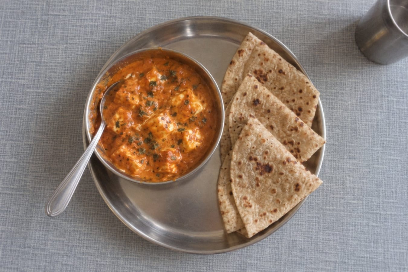 Paneer butter masala with roti