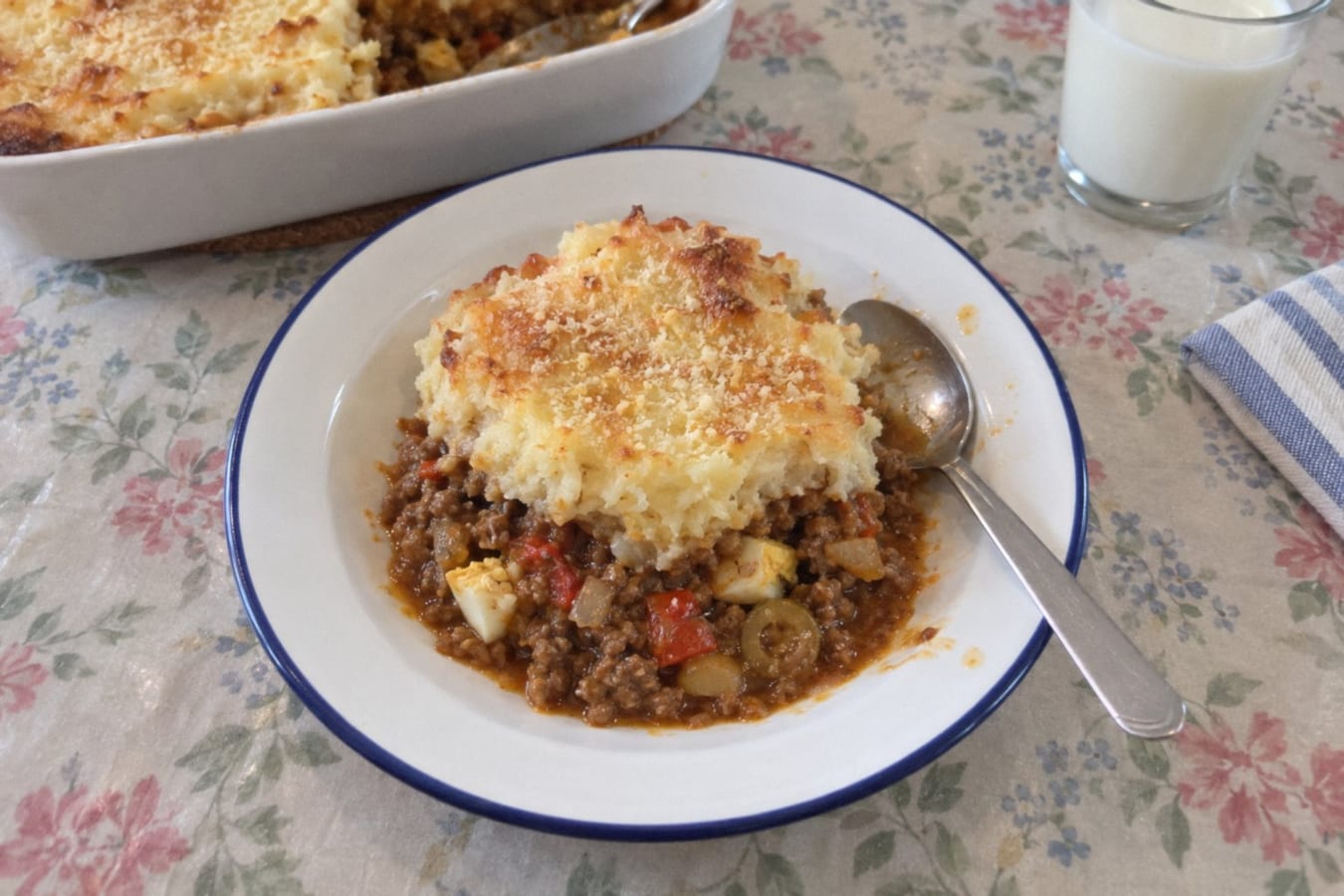 Pastel de papas (Argentine cottage pie)