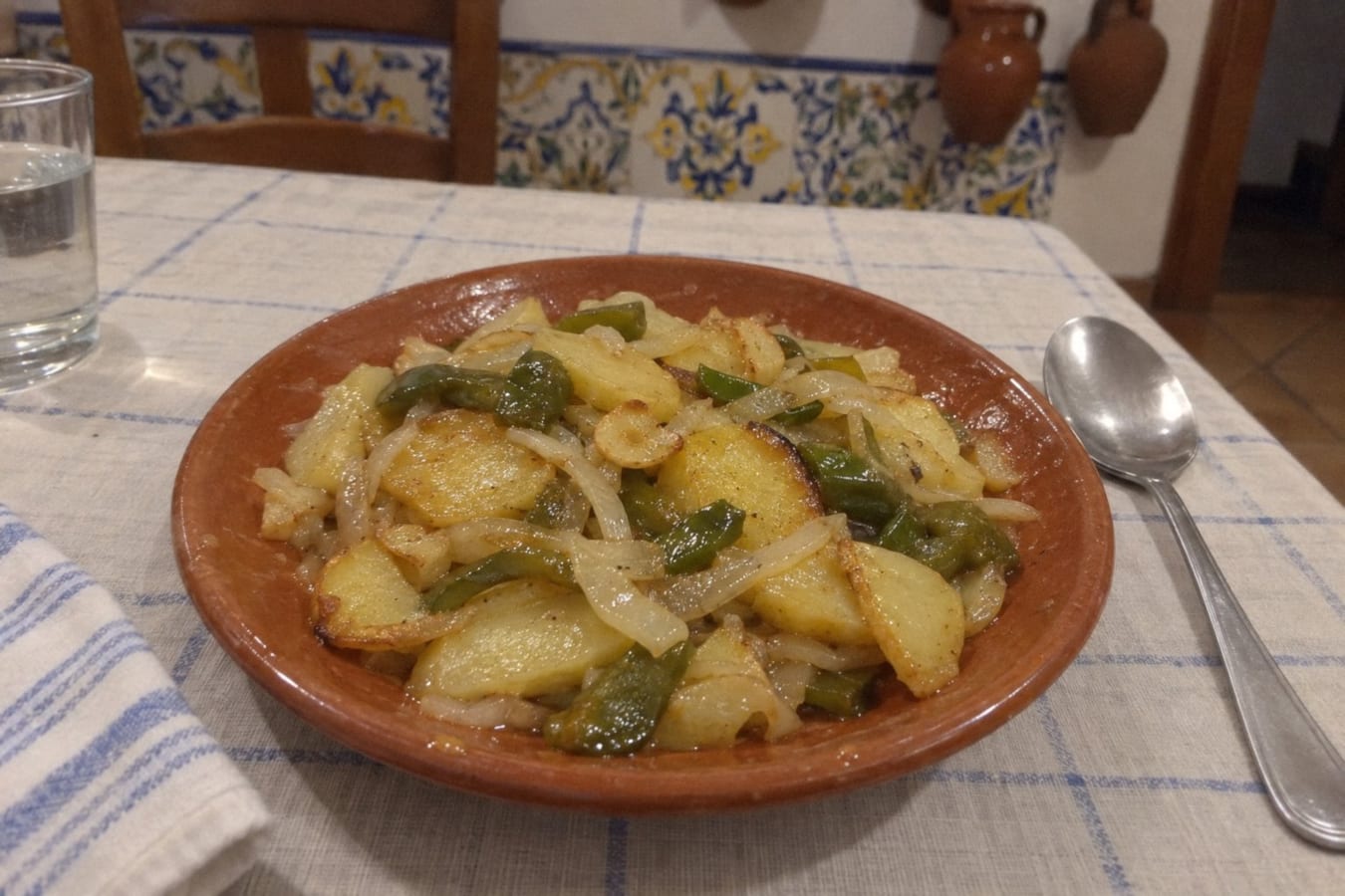 Patatas a lo pobre