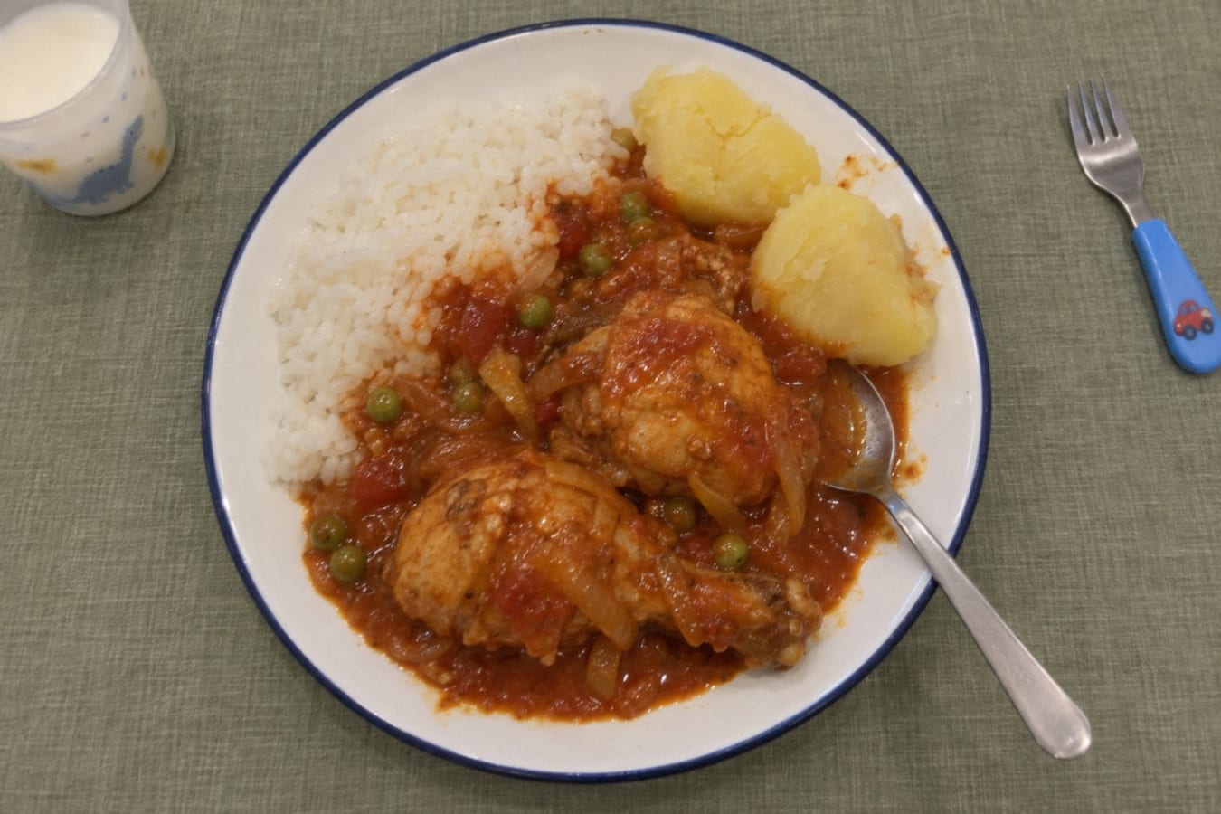 Picante de pollo – spicy chicken stew from north-west Argentina