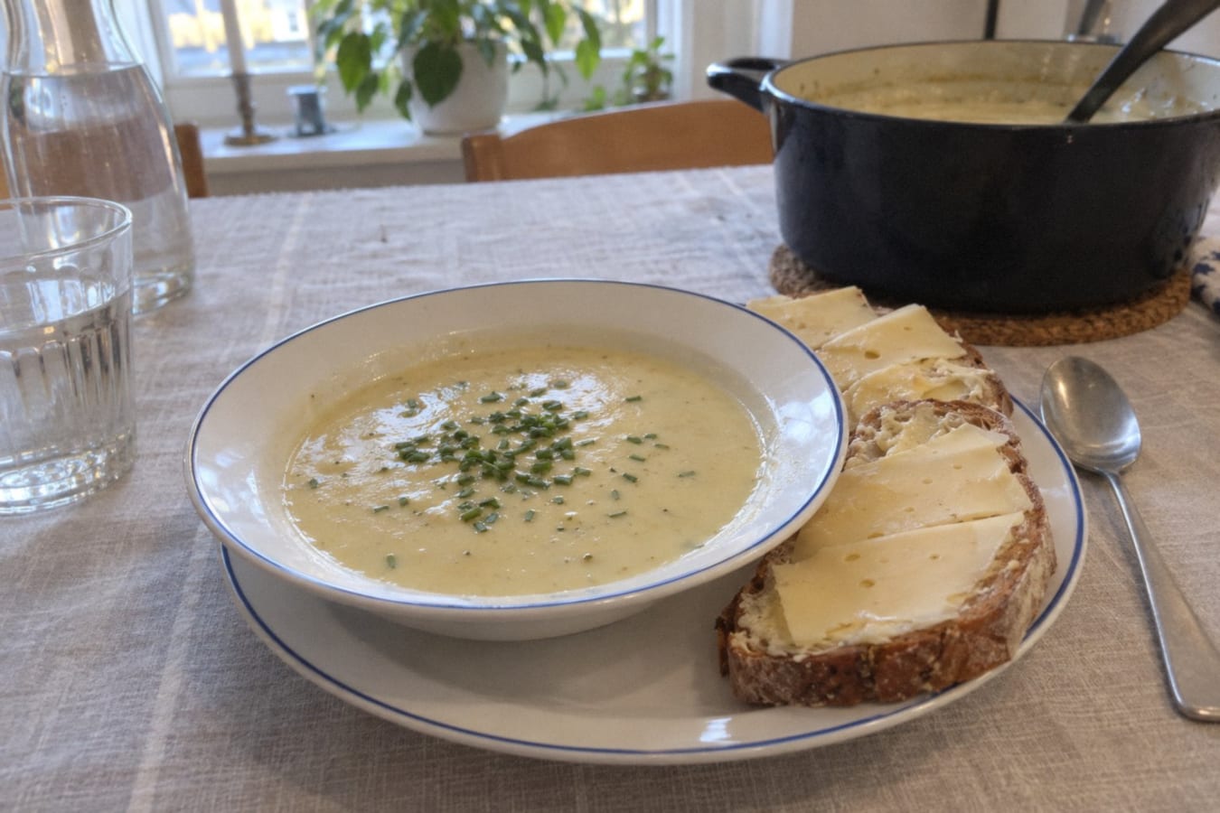 Potato and leek soup with cheese sandwiches