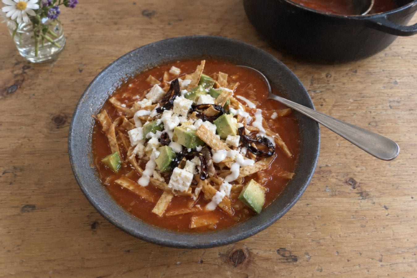 Sopa de tortilla – tortilla soup