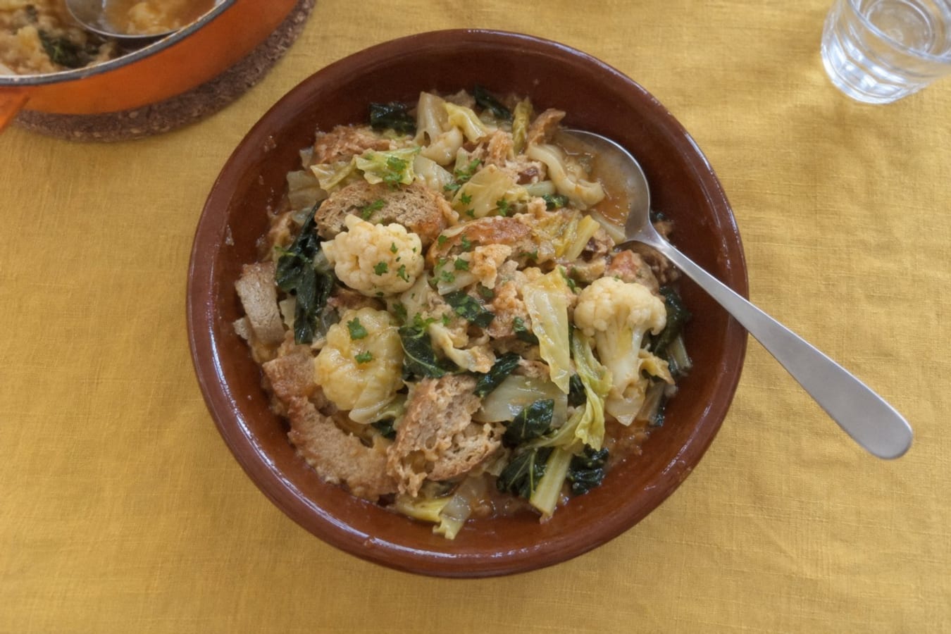 Sopes mallorquines – kålsoppa med bröd