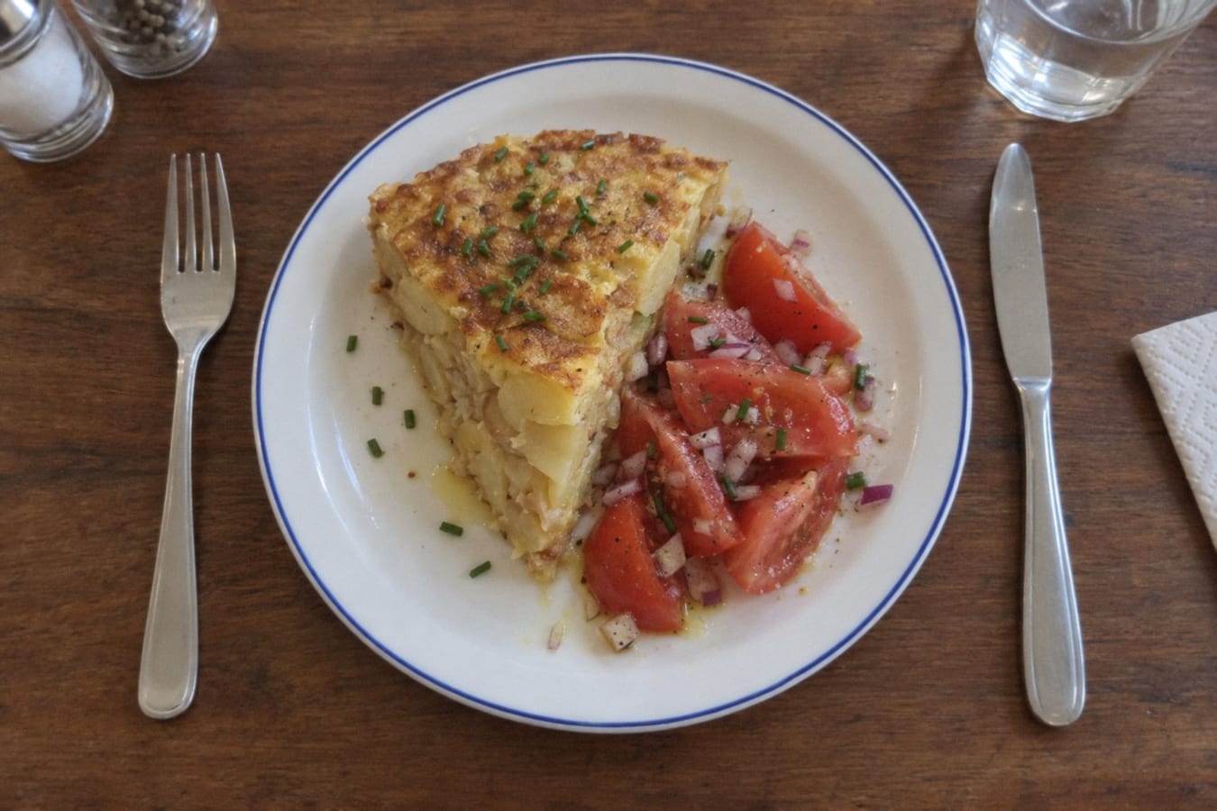 Spanish omelette with tomato salad