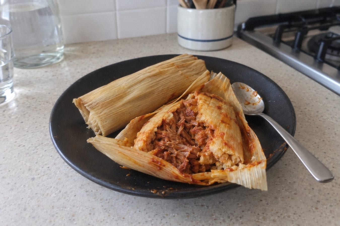 Tamales rojos de cerdo