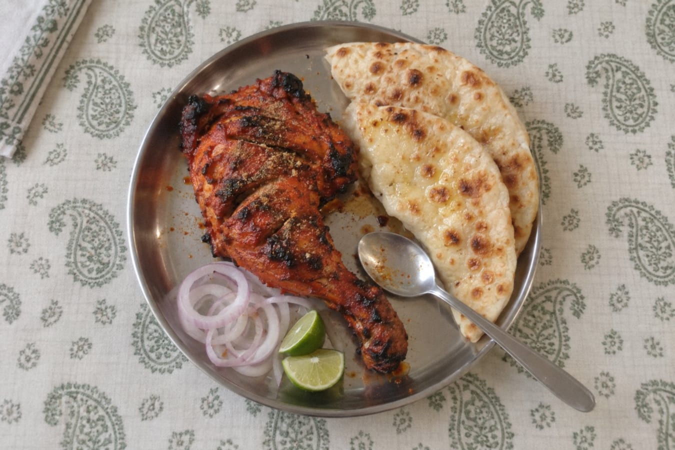 Tandoori chicken with naan