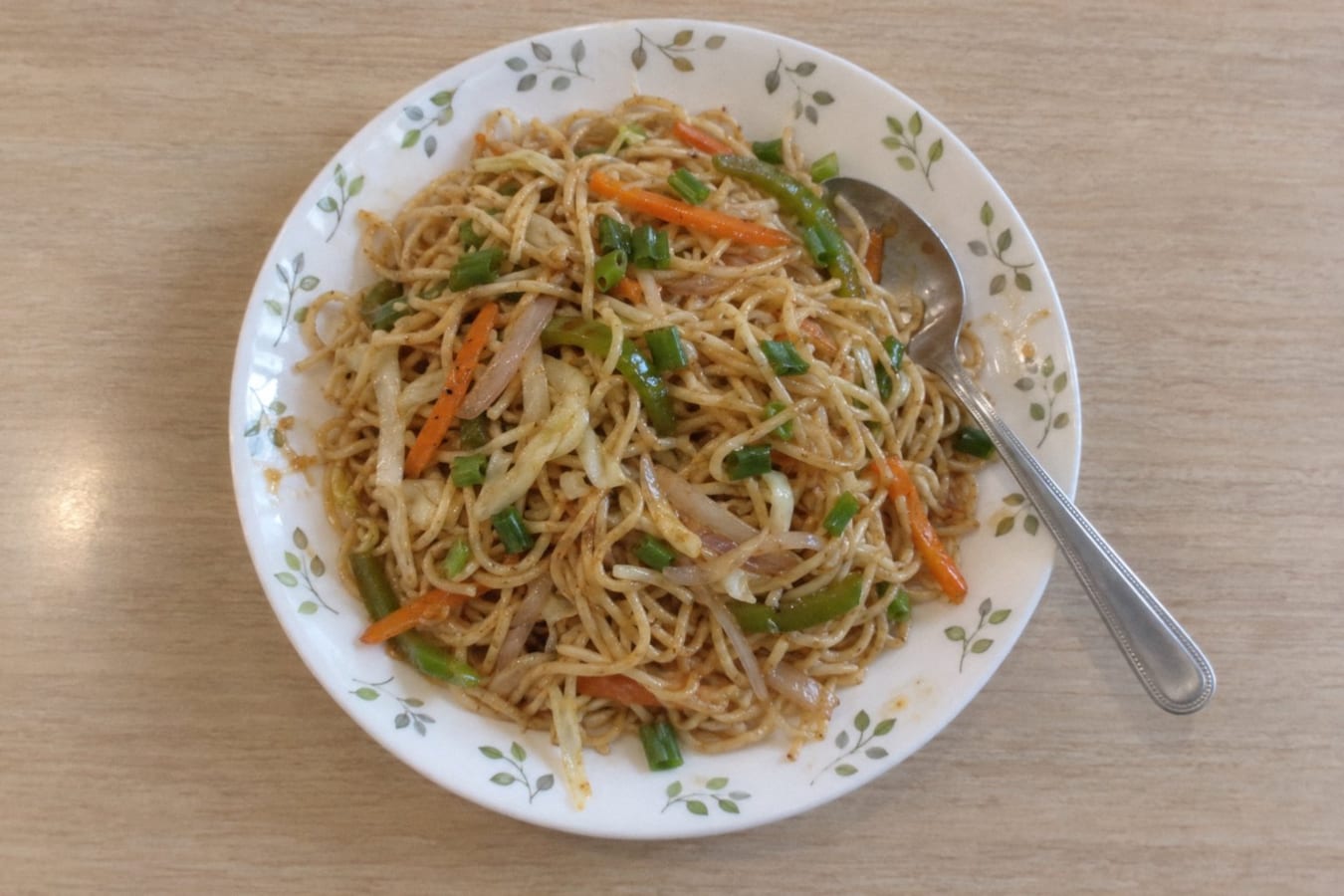 Veg hakka noodles