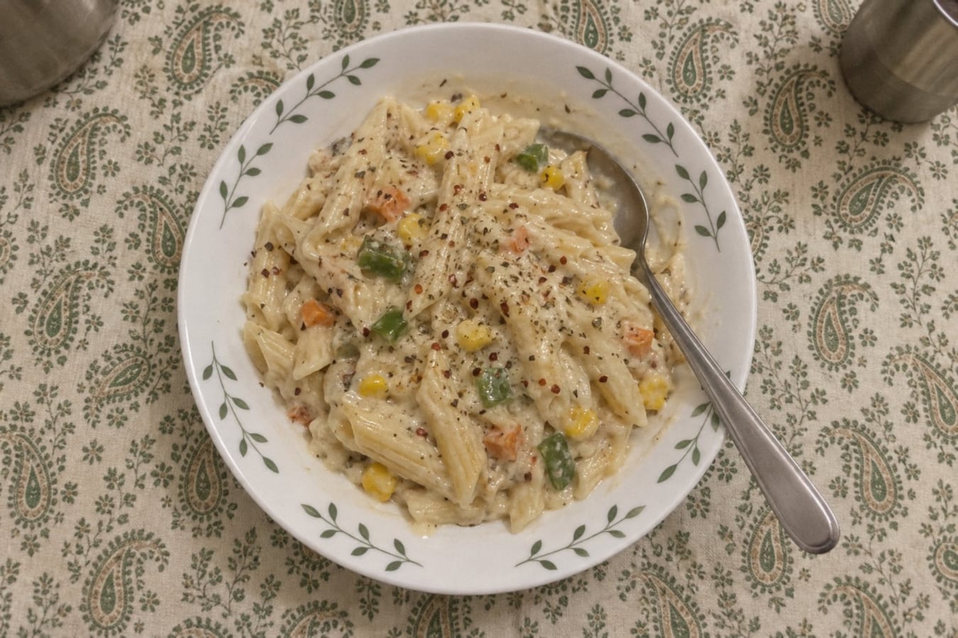 White sauce pasta